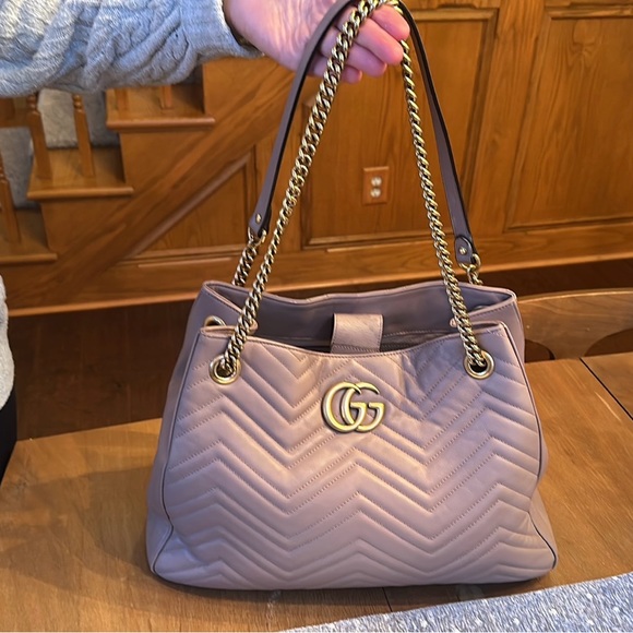 ✨✨Gucci handbag ✨✨ - Picture 4 of 7
